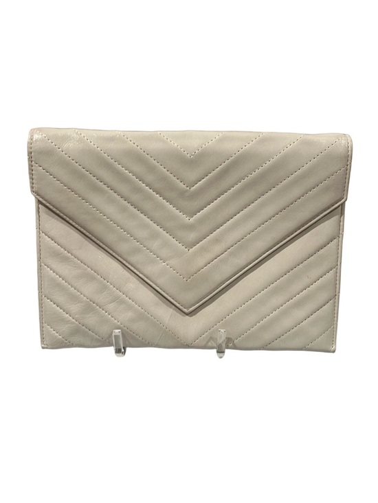 Yves Saint Laurent Handbags - Yves Saint Laurent YSL White Quilted Clutch EUC